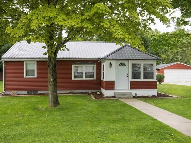 House for sale in Harborcreek, Pennsylvania