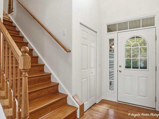 Townhouse for sale in Fox Lake, Illinois
