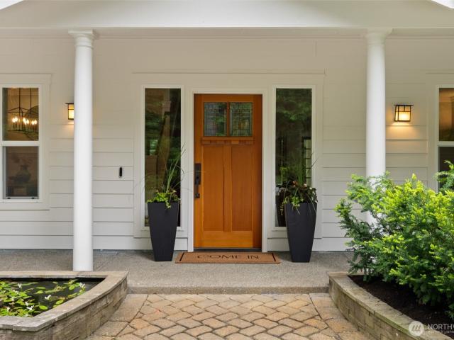 House for sale in Bainbridge Island, Washington