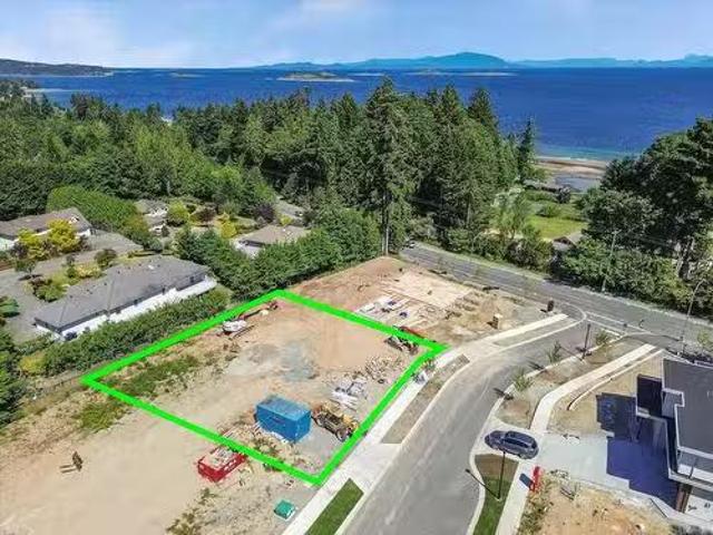 House for sale in Lantzville
