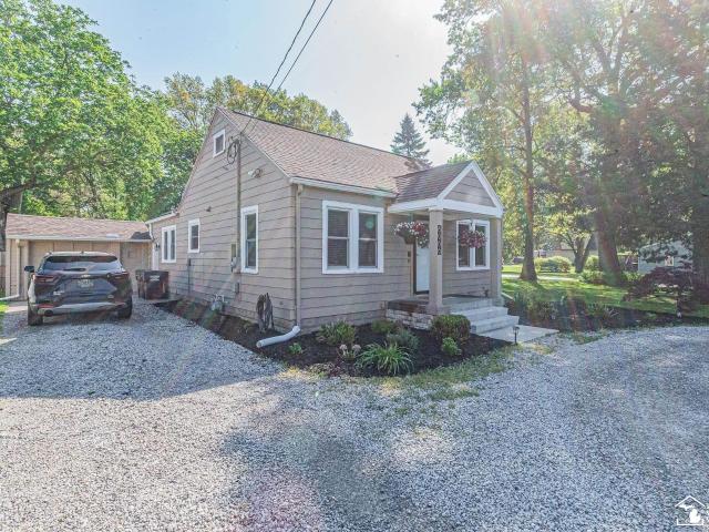 House for sale in Samaria, Michigan