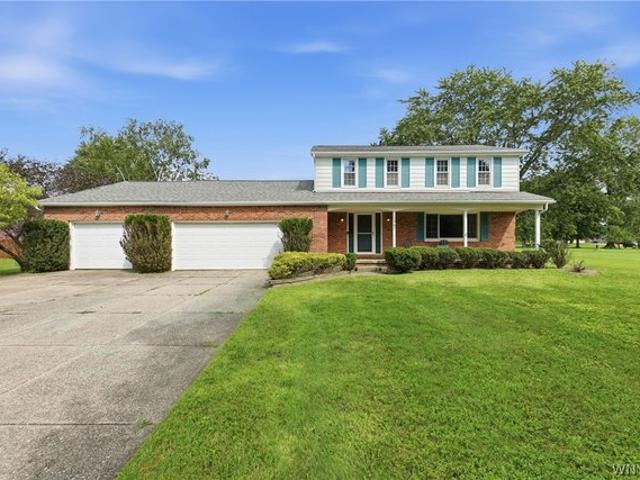 House for sale in Niagara, New York