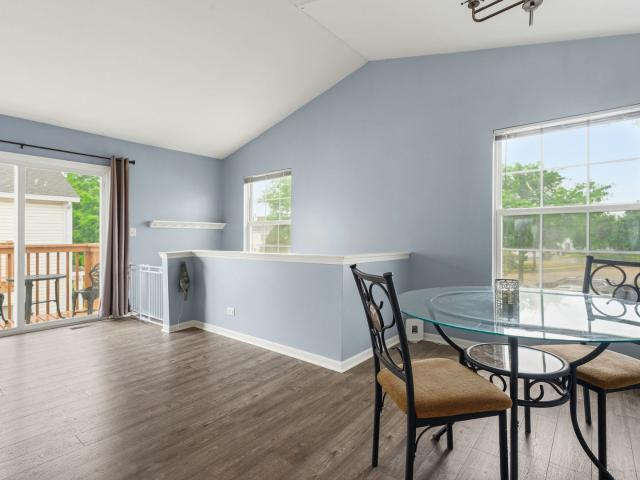 Townhouse for sale in South Elgin, Illinois