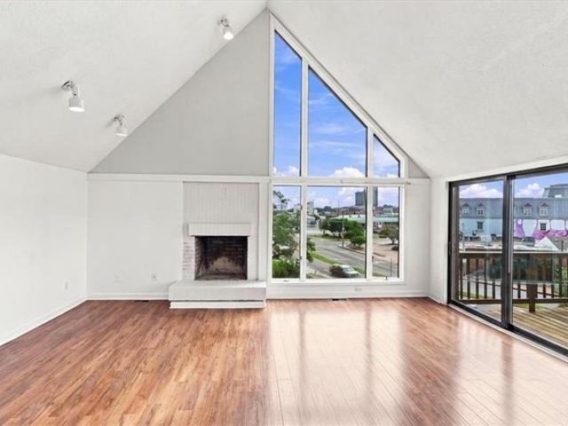 Condo for sale in Virginia