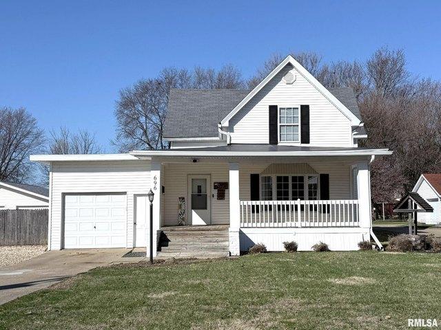 House for sale in Galesburg, Illinois