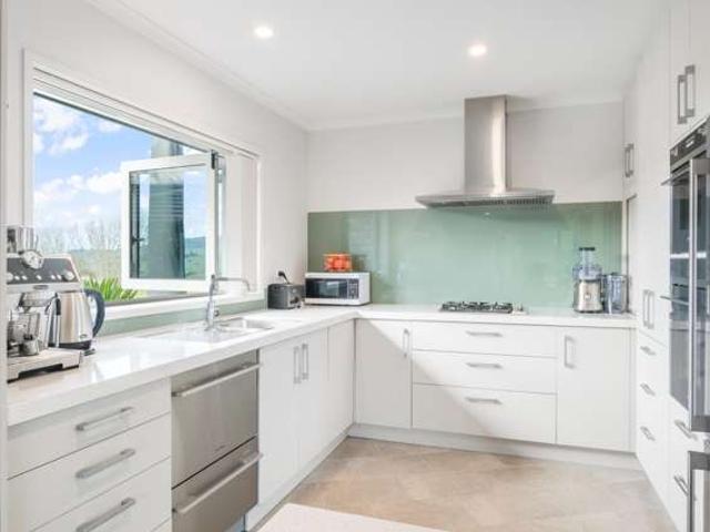 Property for sale in Bay Of Plenty