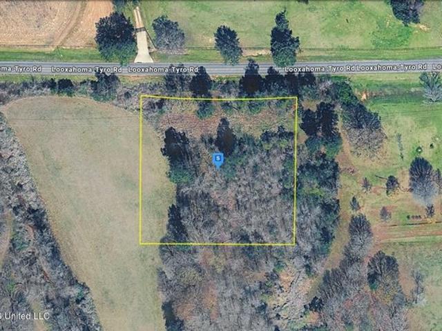 Land for sale in Senatobia, Tate County