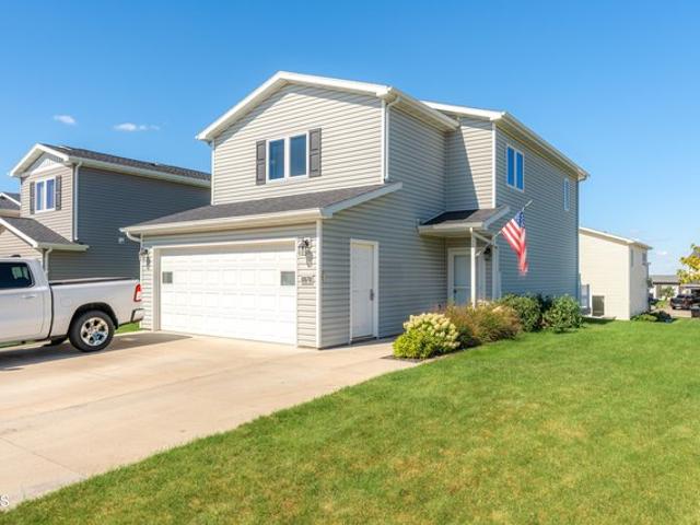 House for sale in Bismarck, Burleigh County