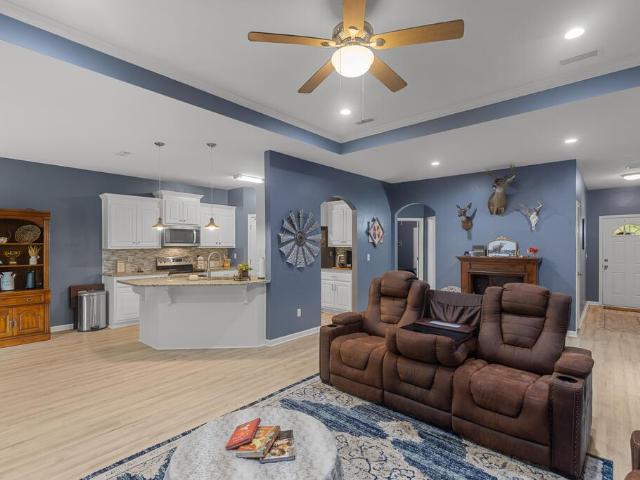 House for sale in Cottonwood, Houston County