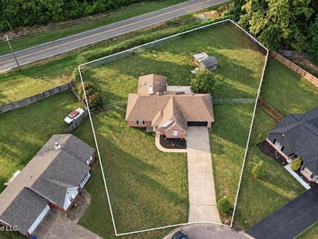 House for sale in Walls, DeSoto County