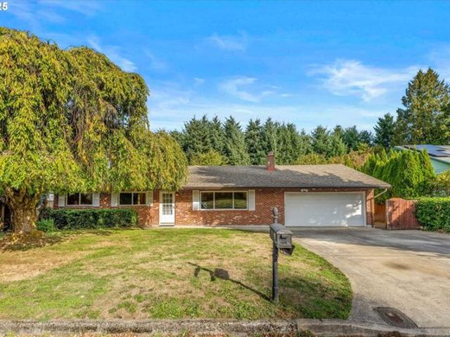 House for sale in Oregonia