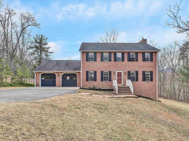 House for sale in Virginia