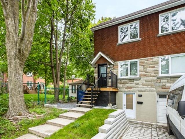 Property for rent in Côte-des-Neiges–Notre-Dame-de-Grâce, Montréal
