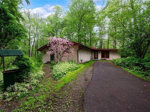 House for sale in Mercer, Pennsylvania