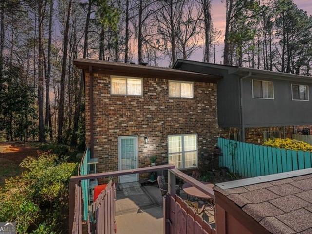 Townhouse for sale in Stone Mountain, Georgia