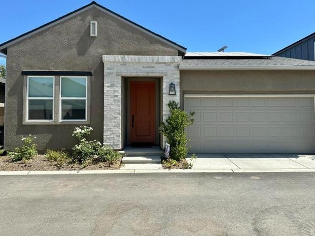 House for sale in Madera, California