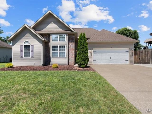 House for sale in Jackson, Missouri