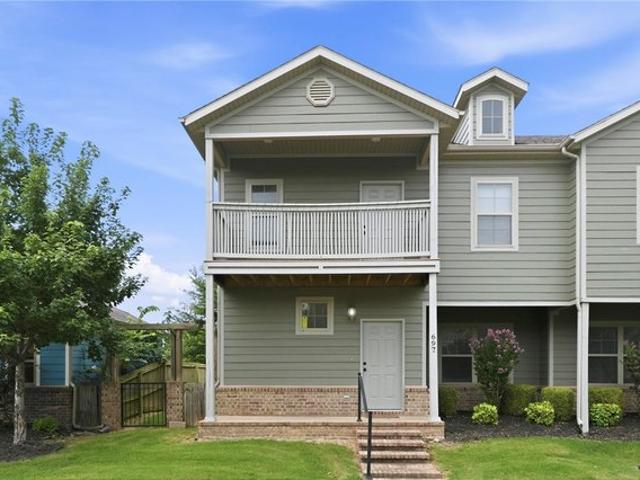 Townhouse for sale in Ark