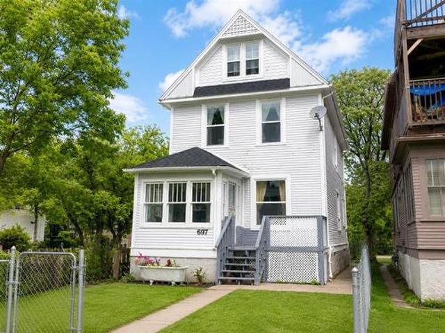 House for sale in West Broadway, Winnipeg