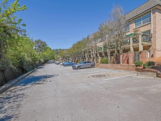 Condo for sale in Sandy Springs, Georgia