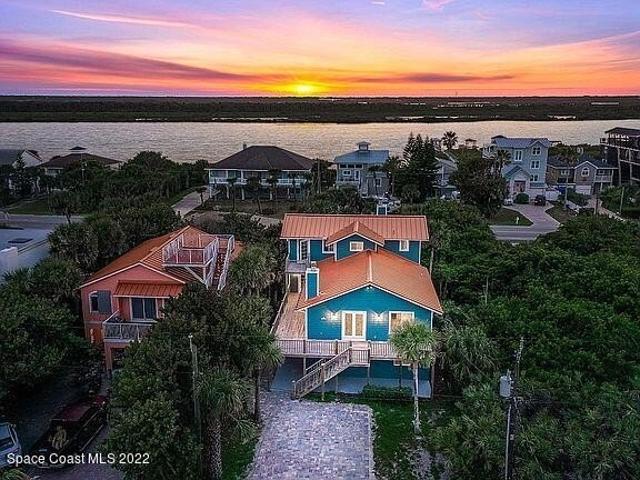 House for sale in New Smyrna Beach, Florida