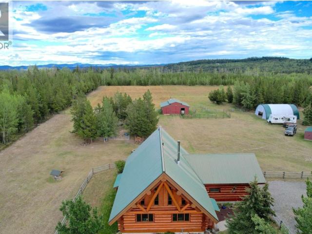House for sale in Caribou Hide, British Columbia