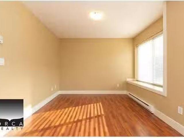 House for rent in Surrey, British Columbia
