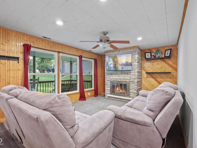 House for sale in Sweetwater Lake, Nineveh