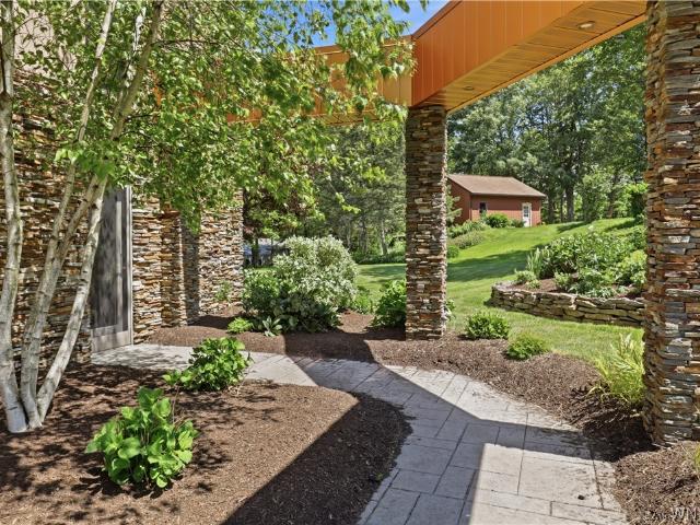 House for sale in Boston, New York