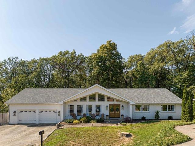 House for sale in Newburgh, Indiana
