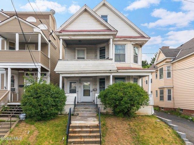 House for sale in Albany, New York