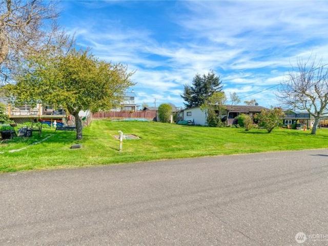 Land for sale in Point Roberts, Washington