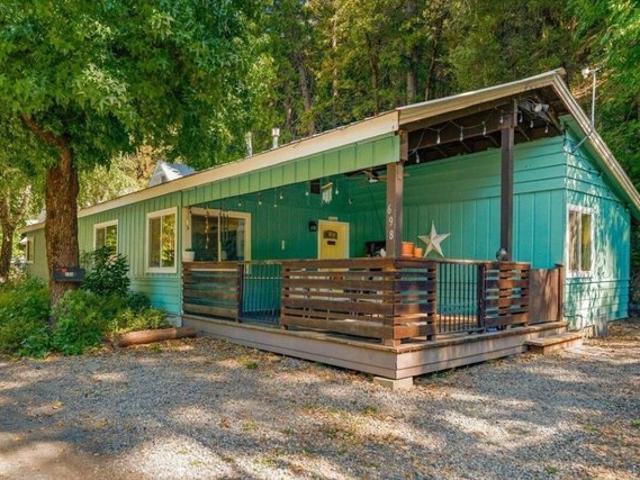 House for sale in Dunsmuir, Siskiyou County