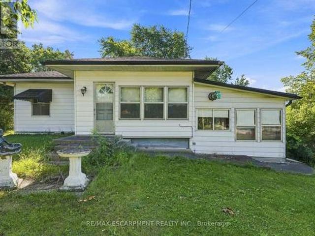House for sale in Ancaster, Ontario