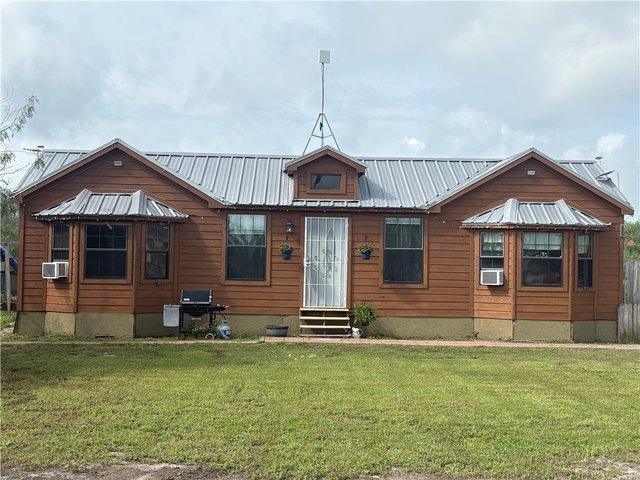 House for sale in Bishop, Texas