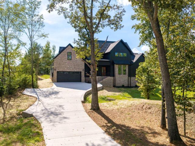 House for sale in Harrison, East Tennessee
