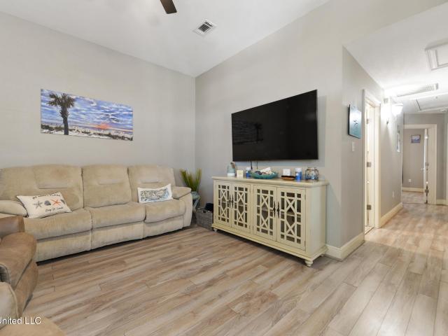Condo for sale in Bay Saint Louis, Mississippi