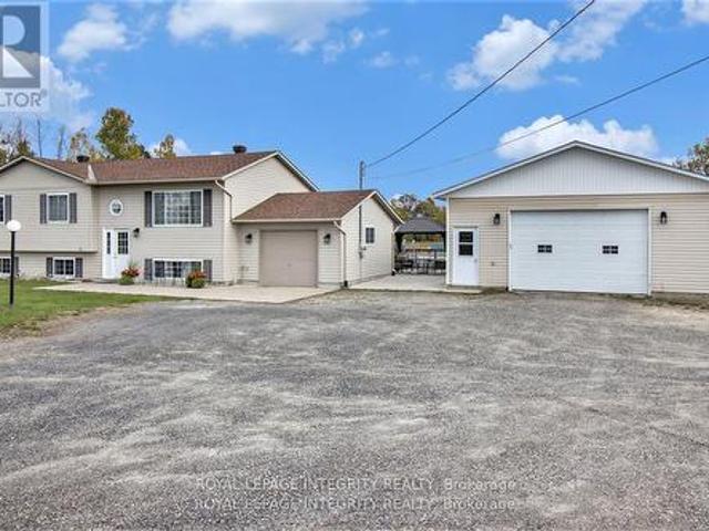 House for sale in Lanark Highlands, Ontario