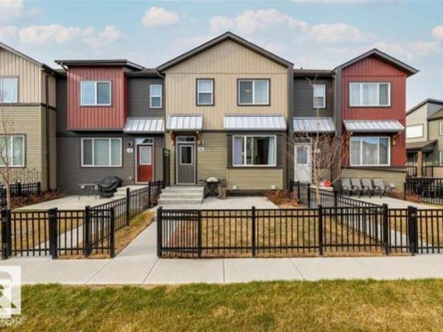 Townhouse for sale in Wedgewood, Alberta