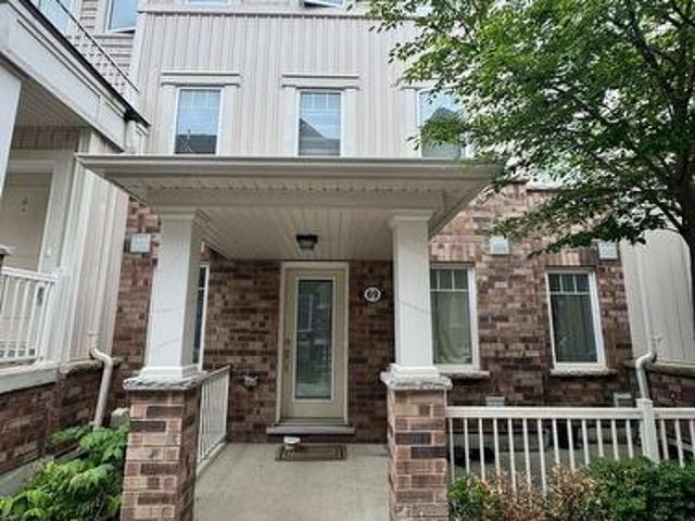 Townhouse for sale in Oshawa, Golden Horseshoe