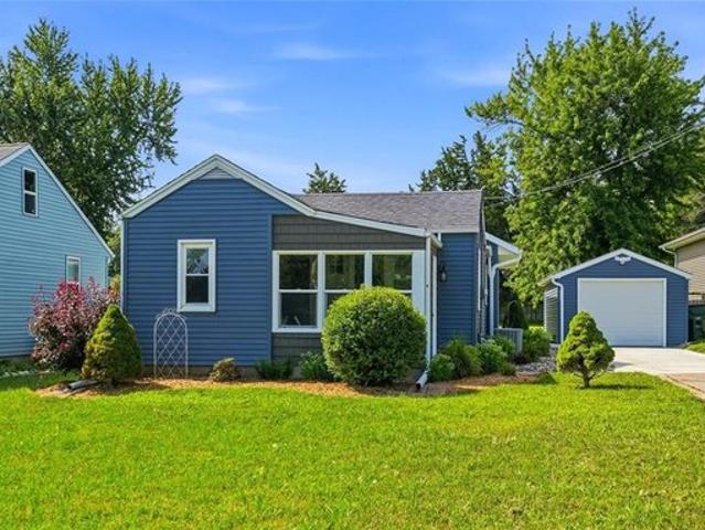 House for sale in Linn, Iowa