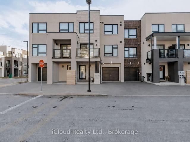 Townhouse for rent in Woburn, Ontario