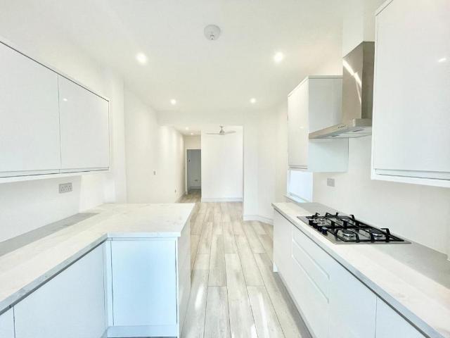 House for rent in West Ealing, Greater London