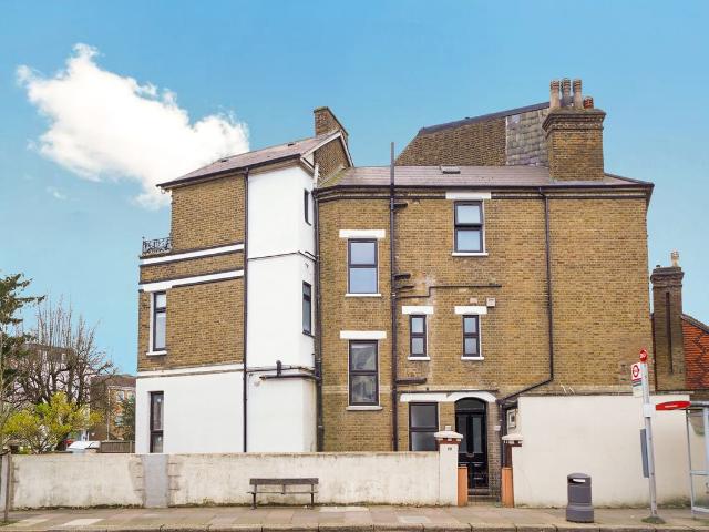 Apartment for rent in London Borough of Ealing, Greater London