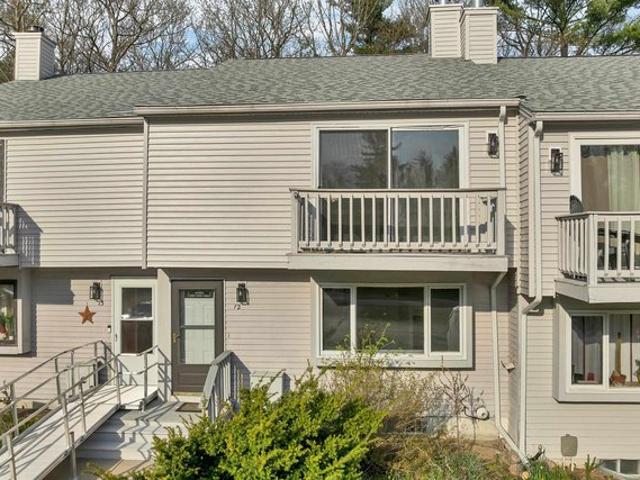 Townhouse for sale in New Hampshire