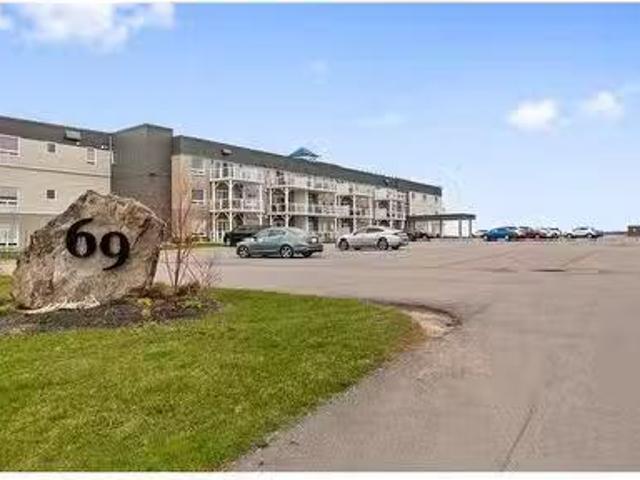 Condo for sale in Westmorland, New Brunswick