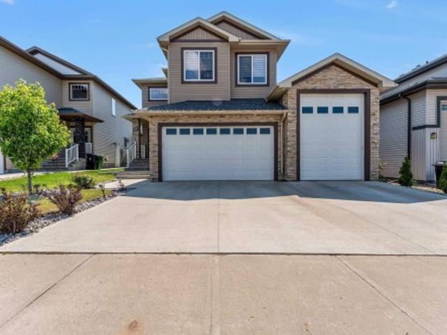 House for sale in Fort Saskatchewan, Alberta