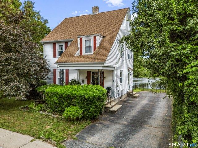 House for sale in Jewett City