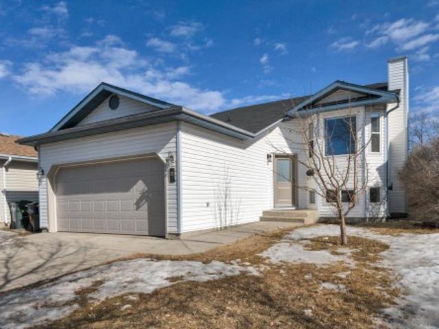 House for sale in Sherwood Park, Alberta