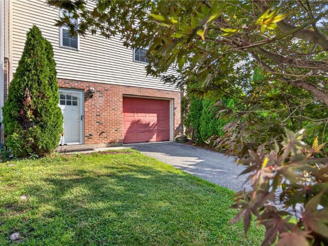 Townhouse for sale in Lehigh, Pennsylvania
